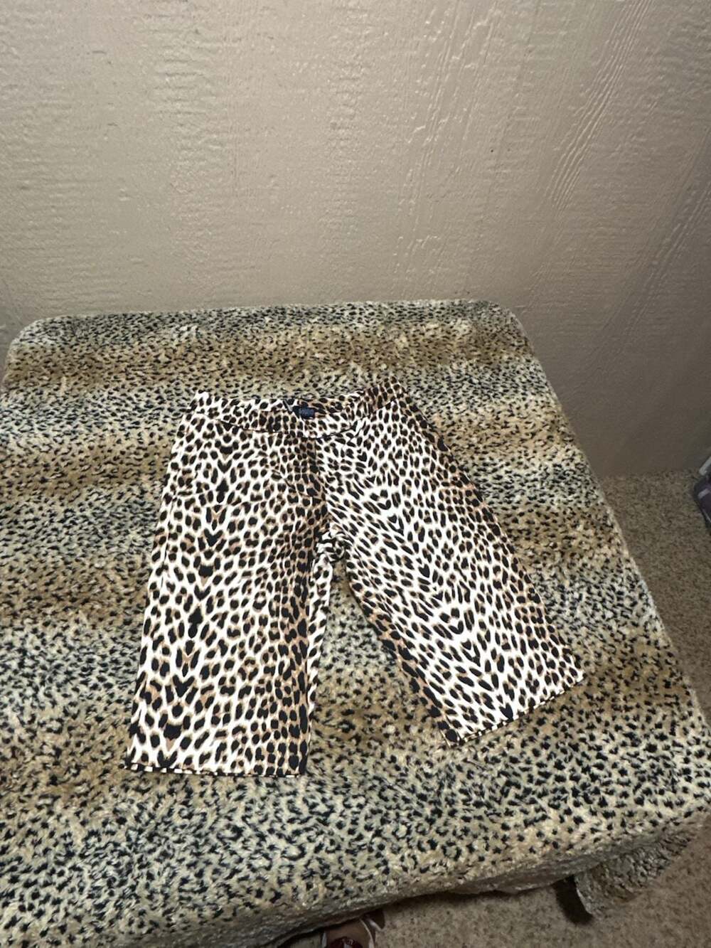 Boston Proper Women's Leopard Print Bermuda Shorts Size 2